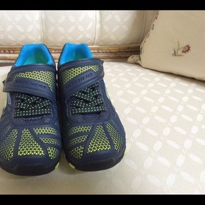 skechers hydrostatic